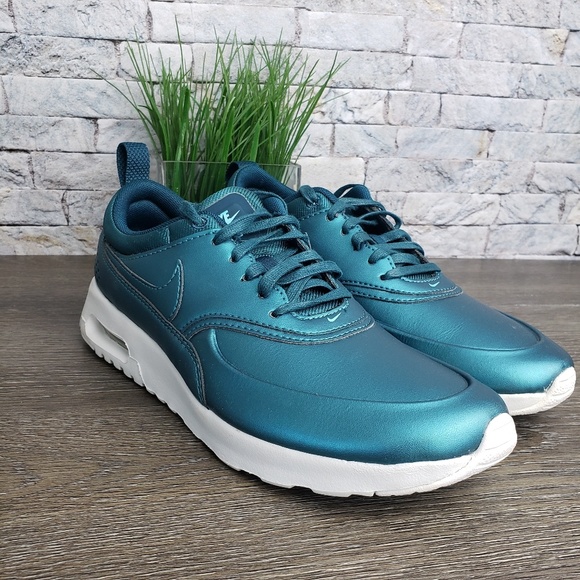 🆕️ Nike Air Max Thea Se - Picture 3 of 8